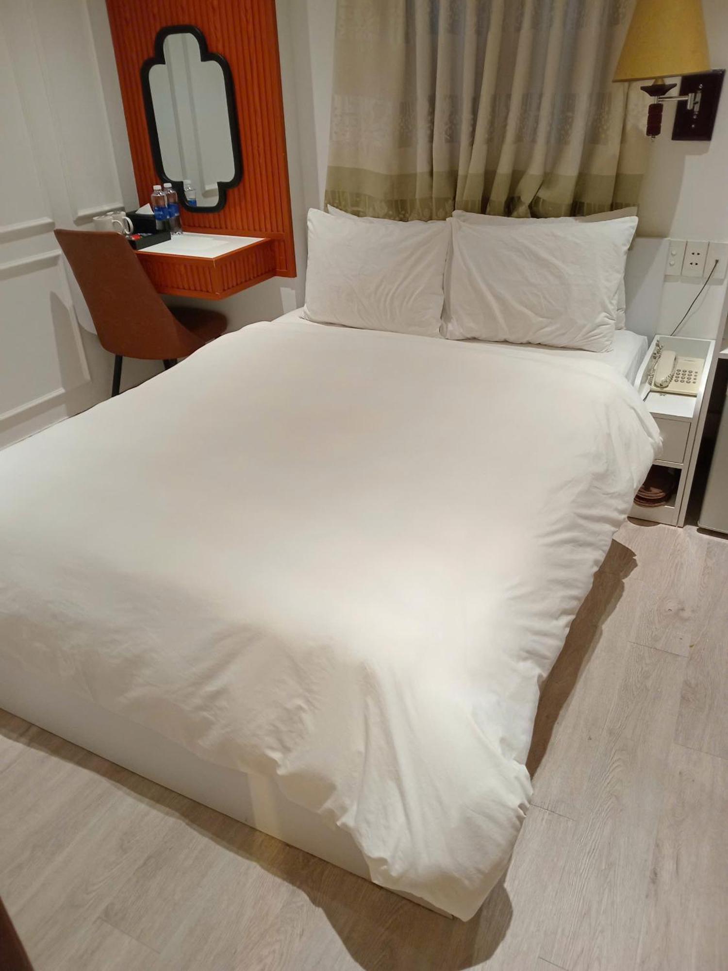 Persephone Sg Hotel